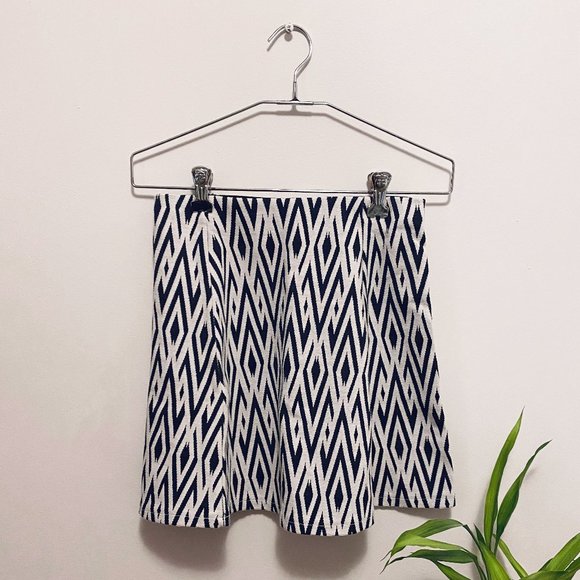 Zara Jacquard Mini Skirt - Picture 2 of 3